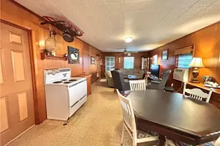 411 W Olive Ave, Port O'Connor, TX 77982 - Photo 10