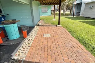 411 W Olive Ave, Port O'Connor, TX 77982 - Photo 12