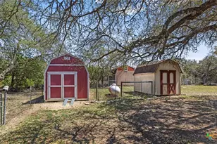 8010 Devonshire Dr, Spring Branch, TX 78070 - Photo 28