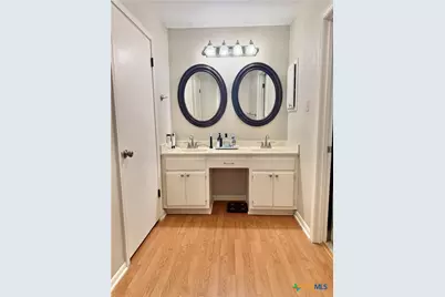 109 Park Place, Port Lavaca, TX 77979 - Photo 12