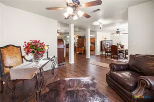 7914 Knowlton Rd, San Antonio, TX 78263 - Photo 12