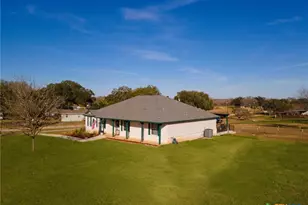 7914 Knowlton Rd, San Antonio, TX 78263 - Photo 4