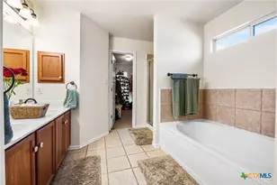 7914 Knowlton Rd, San Antonio, TX 78263 - Photo 20