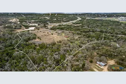 250 Mail Route Road, Fischer, TX 78623 - Photo 28