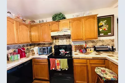 1105 Baldridge Drive, Gatesville, TX 76528 - Photo 6