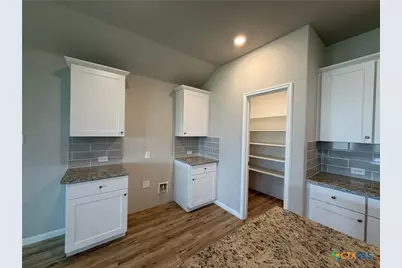 554 Blue Stem Road, New Braunfels, TX 78130 - Photo 10