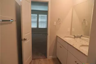 554 Blue Stem Rd, New Braunfels, TX 78130 - Photo 10