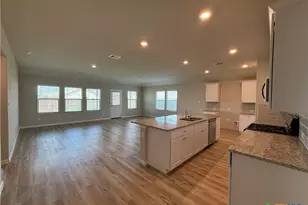 554 Blue Stem Rd, New Braunfels, TX 78130 - Photo 2