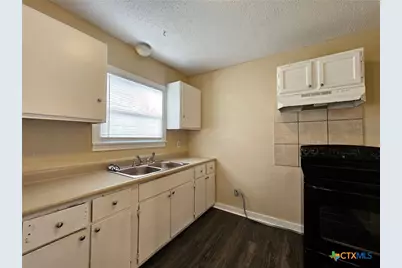 24 S 28th Street, Killeen, TX 76541 - Photo 2