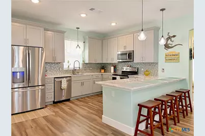 2872 Lakeview Drive, Canyon Lake, TX 78133 - Photo 16