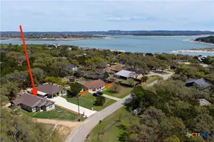 2872 Lakeview Dr, Canyon Lake, TX 78133 - Photo 2