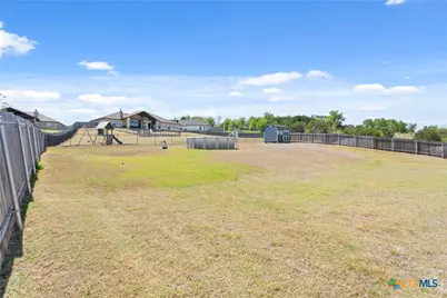 1007 Saddle Bluff Drive, Salado, TX 76571 - Photo 34