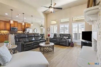 1007 Saddle Bluff Drive, Salado, TX 76571 - Photo 32