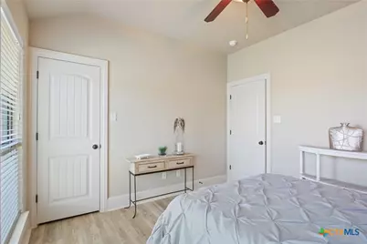 1007 Saddle Bluff Drive, Salado, TX 76571 - Photo 12