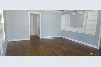 2001 E Forrest Street, Victoria, TX 77901 - Photo 4