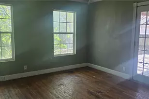 2001 E Forrest St, Victoria, TX 77901 - Photo 8