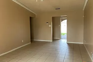 2404 Carnation Dr, Killeen, TX 76542 - Photo 2