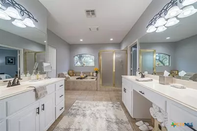 519 Long Meadow, Spring Branch, TX 78070 - Photo 6