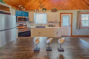 376 Haddock Dr, Palacios, TX 77465 - Photo 14