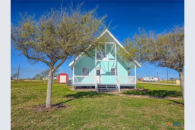 376 Haddock Drive, Palacios, TX 77465 - Photo 2