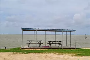 376 Haddock Dr, Palacios, TX 77465 - Photo 36