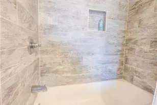 376 Haddock Dr, Palacios, TX 77465 - Photo 24