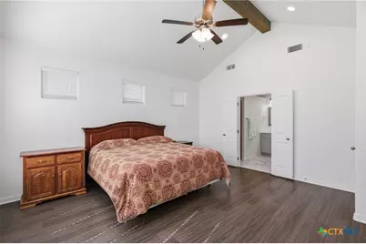 348 Brushy Creek, Victoria, TX 77904 - Photo 16