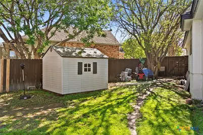 2026 Dripping Springs, New Braunfels, TX 78130 - Photo 36