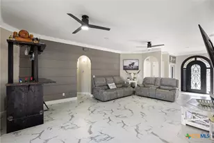 2026 Dripping Springs, New Braunfels, TX 78130 - Photo 16