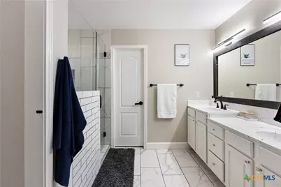 2026 Dripping Springs, New Braunfels, TX 78130 - Photo 20