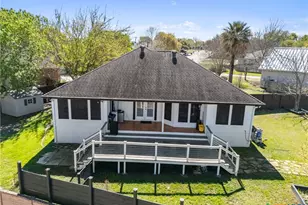 2026 Dripping Springs, New Braunfels, TX 78130 - Photo 32