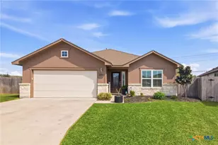 251 Cobble Stone Ct, Victoria, TX 77904 - Photo 1