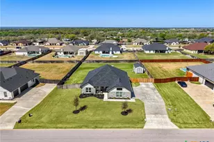 259 Sand Flat Ln, Temple, TX 76502 - Photo 2