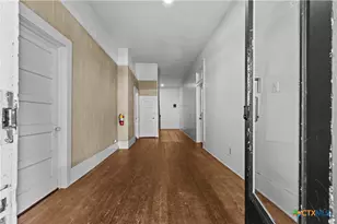 527 W San Antonio St, San Marcos, TX 78666 - Photo 12