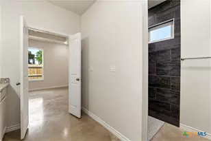 406 W Avenue C, Copperas Cove, TX 76522 - Photo 14