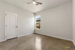406 W Avenue C, Copperas Cove, TX 76522 - Photo 18