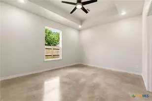 406 W Avenue C, Copperas Cove, TX 76522 - Photo 10