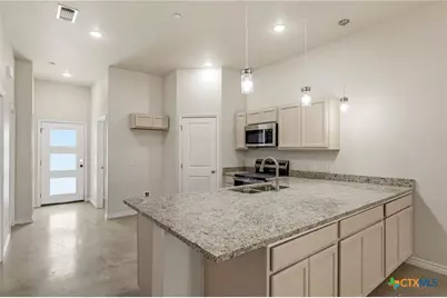 406 W Avenue C, Copperas Cove, TX 76522 - Photo 6