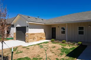 410 W Avenue C, Copperas Cove, TX 76522 - Photo 20