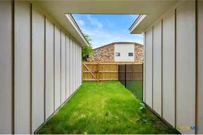 410 W Avenue C, Copperas Cove, TX 76522 - Photo 28
