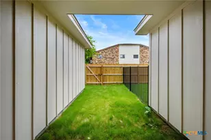 410 W Avenue C, Copperas Cove, TX 76522 - Photo 28