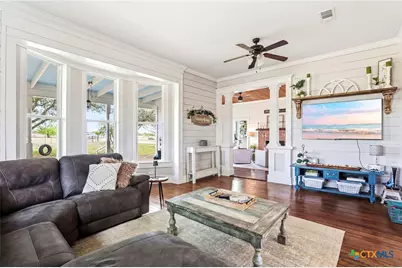 6673 Center Point Road, San Marcos, TX 78666 - Photo 8