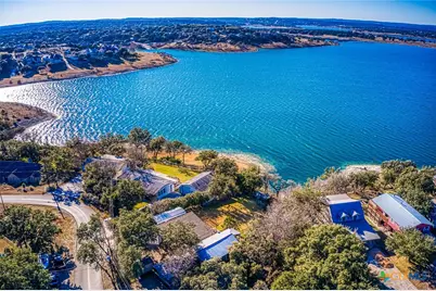 610 Orbit Drive, Canyon Lake, TX 78133 - Photo 20