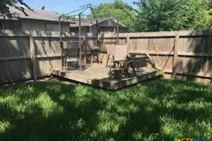 1112 Jones St, San Marcos, TX 78666 - Photo 12