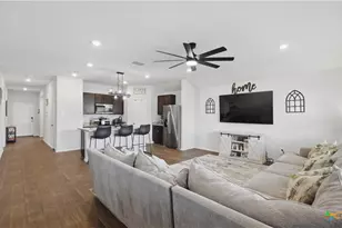 925 Nodding Nixie, Seguin, TX 78155 - Photo 4