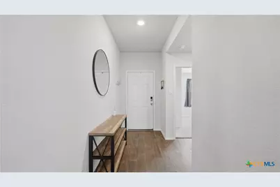 925 Nodding Nixie, Seguin, TX 78155 - Photo 2