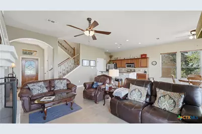 322 Kings Crown, Canyon Lake, TX 78133 - Photo 2