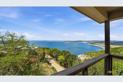 322 Kings Crown, Canyon Lake, TX 78133 - Photo 4