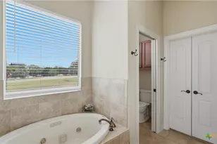 322 Kings Crown, Canyon Lake, TX 78133 - Photo 30