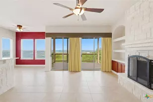 322 Kings Crown, Canyon Lake, TX 78133 - Photo 6